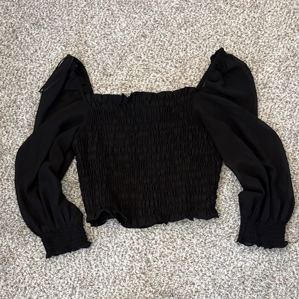 H&M Black Smocked Puff-Sleeve Crop Top
